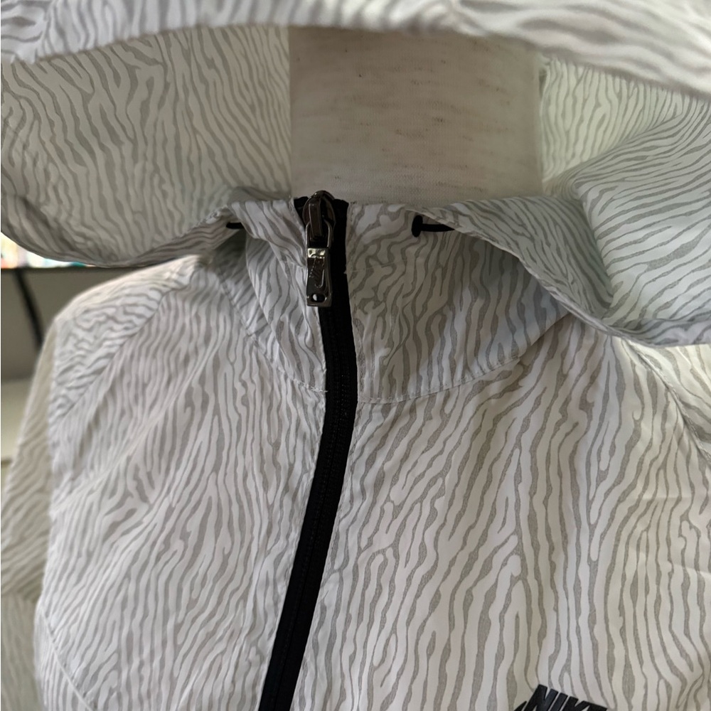 Nike Windrunner Flash Printed Zip-Up Windbreaker, referred to as “Zebra Print" - Picture 3 of 8